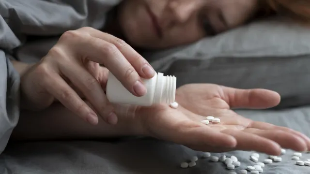 Гаджеты крадут ваш сон: Последствия шокируют!