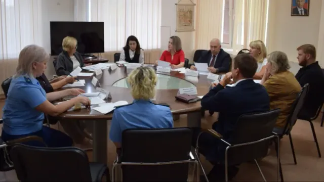 В Иванове обсудили борьбу с зарплатами ниже МРОТ и нелегальной занятостью