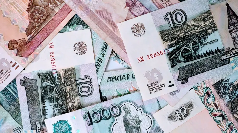 В сентябре пенсии достигших 80 лет россиян вырастут более чем на 30% В сентябре пенсии достигших 80 лет россиян вырастут более чем на 30%