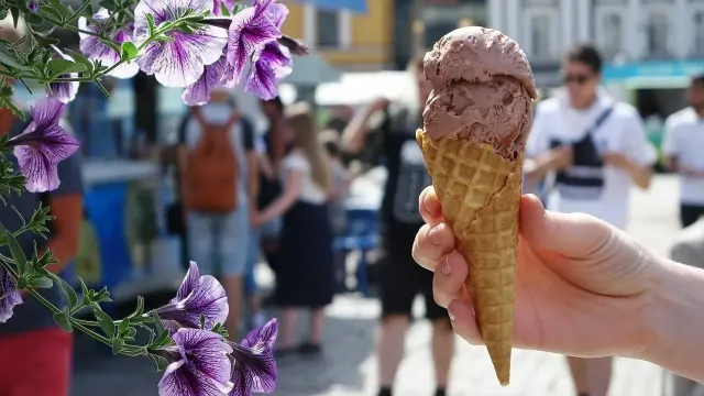 Конец эпохи кваса и мороженого? Продажи рухнули!