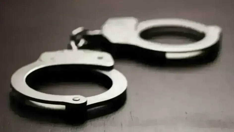В Иванове суд продлил арест обвиняемому в государственной измене В Иванове суд продлил арест обвиняемому в государственной измене