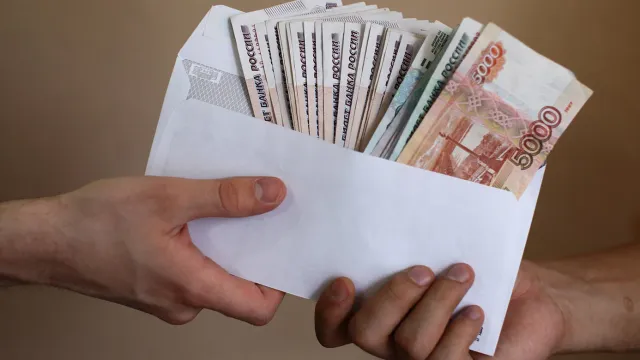 Зарплата в конверте: Почему вам не платят официально?