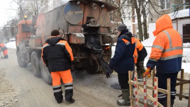На дорогах в Иванове ведется ямочный ремонт