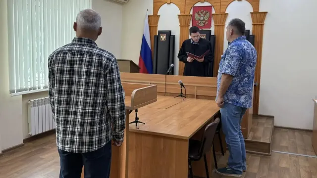 В Шуе обладатель госнаград продавал в баре под видом виски что-то странное