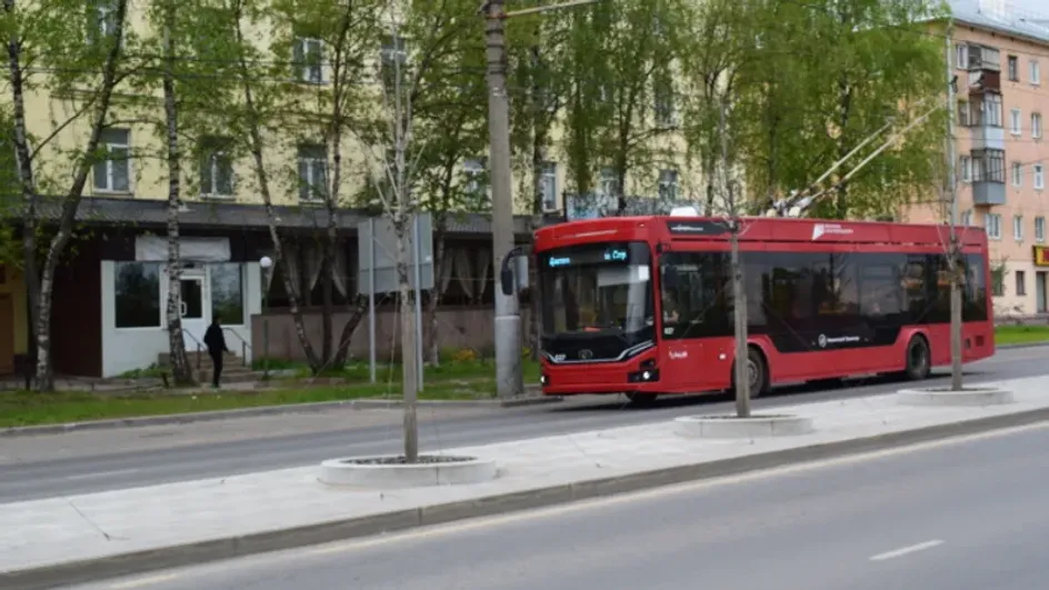 Водители троллейбусов радуются обилию островков безопасности в Иванове