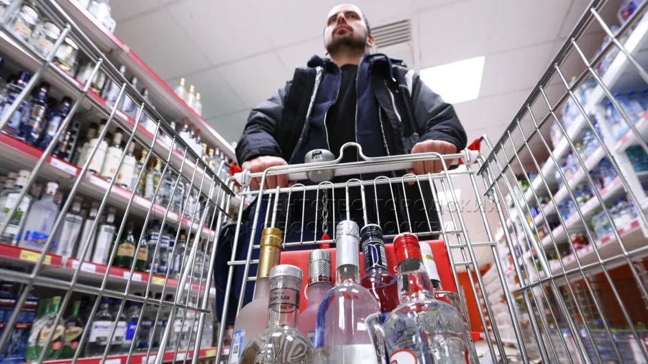 Продажи крепкого алкоголя в Ивановской области упали Продажи крепкого алкоголя в Ивановской области упали