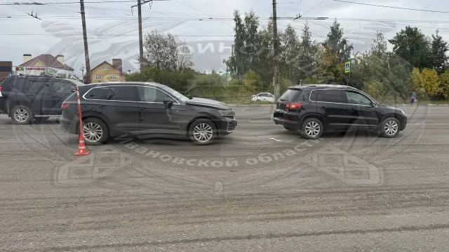 Под Ивановом при столкновении двух Volkswagen пострадала 8-летняя девочка