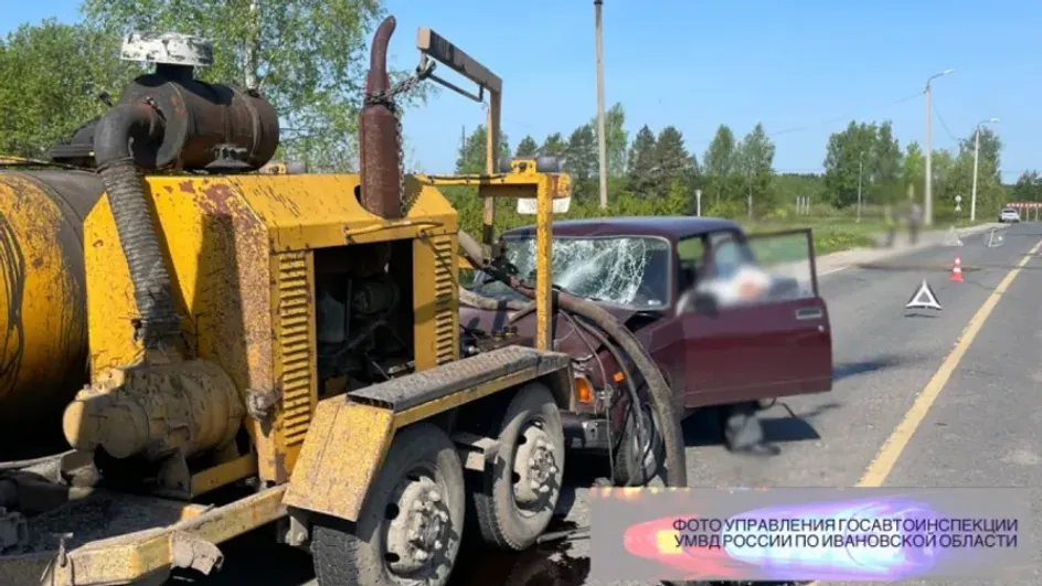 В Ивановской области пожилой водитель сбил пешехода и врезался в «МАЗ» В Ивановской области пожилой водитель сбил пешехода и врезался в «МАЗ»