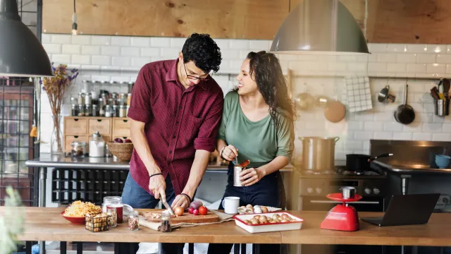 Россиянам тяжело жить вместе? Честное признание!