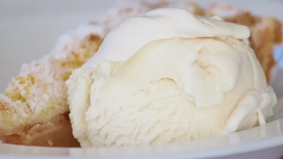 Домашнее мороженое по-настоящему вкусное: секрет в нескольких простых ингредиентах