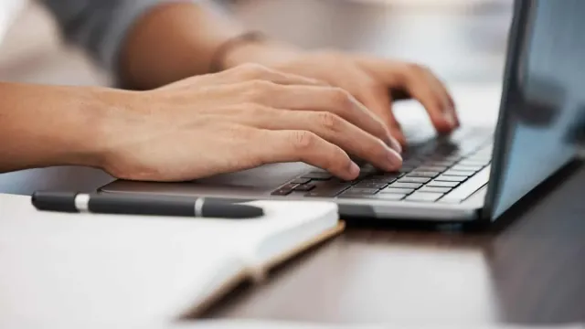 Подработка в секрете: Что скрывают россияне?