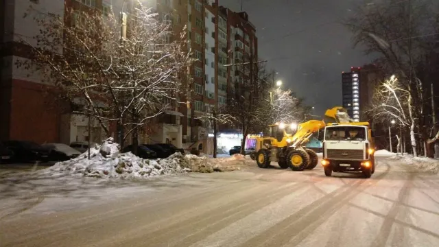 В Иванове осуществлялись работы по вывозу снега и расчистке улично-дорожной сети