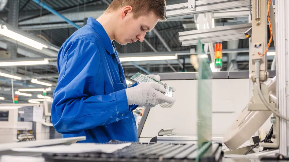 Каждый третий представитель поколения зумеров готов работать в промышленности Каждый третий представитель поколения зумеров готов работать в промышленности