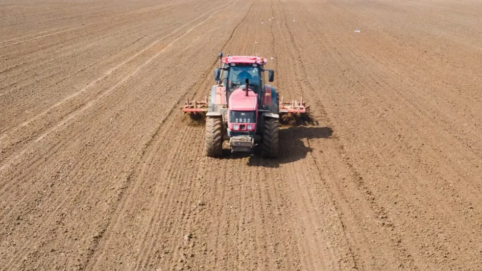 В Ивановской области поля активно засеивают под озимые