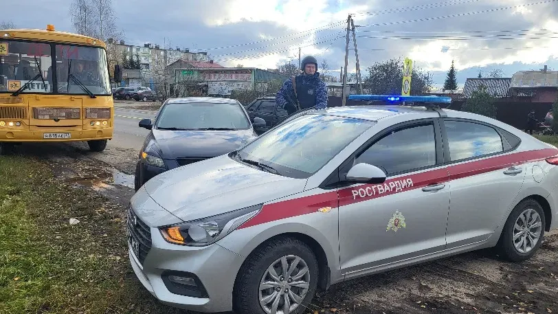 В Ивановской области Росгвардия взяла под охрану школьные автобусы