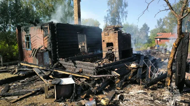 В Гаврилово-Посадском районе полыхал грандиозный пожар