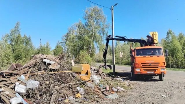 За неделю с несанкционированных свалок Кинешмы вывезли 1180 м3 мусора