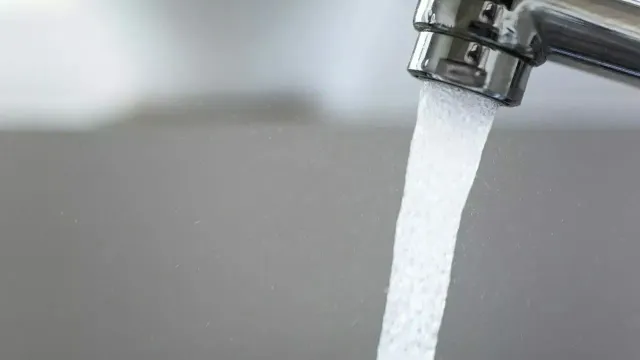 Горячая вода — это роскошь? Готовьте тазики!