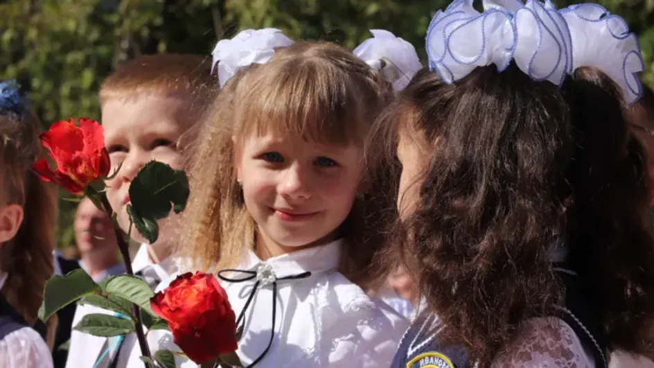 В Иванове приём документов в первые классы школ стартует 1 апреля В Иванове приём документов в первые классы школ стартует 1 апреля