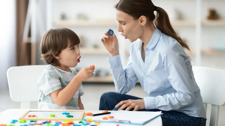 Логопеды в России резко стали больше зарабатывать Логопеды в России резко стали больше зарабатывать