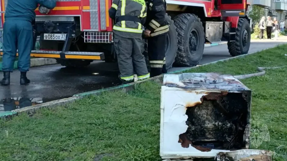 В Приволжске из-за горящей стиральной машины эвакуировали дом