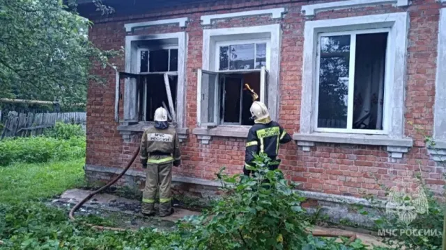 На пожаре в Кинешме ночью погиб 55-летний мужчина