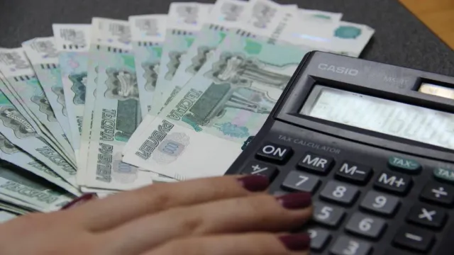 Зарплата выше в пять раз: Россияне жируют?