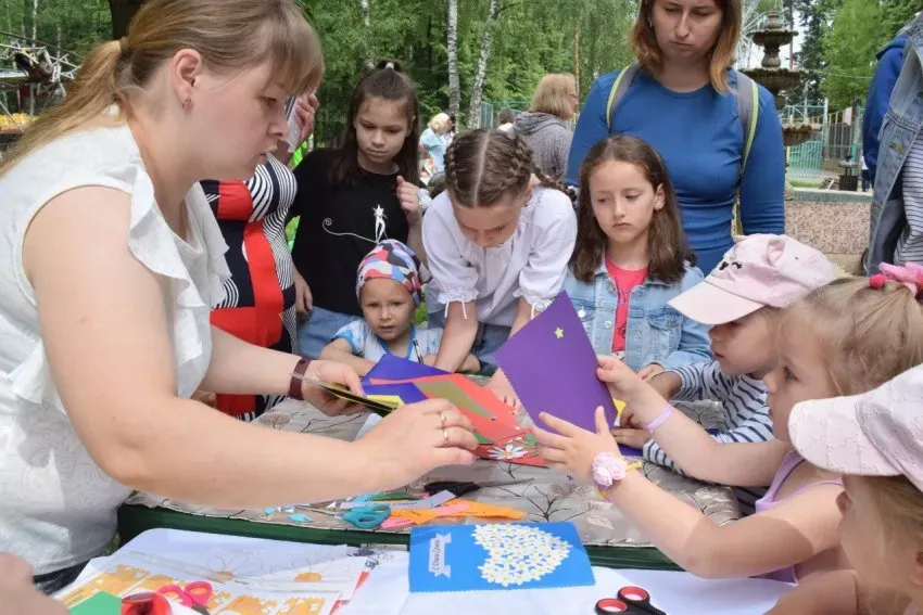 В Иванове в парке им. Степанова прошел фестиваль «Семья – колыбель счастья»