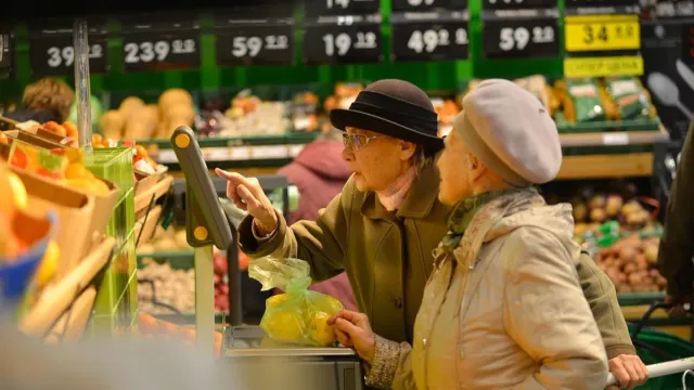 Горячая новость | Экономическое состояние пенсионеров начнут отслеживать