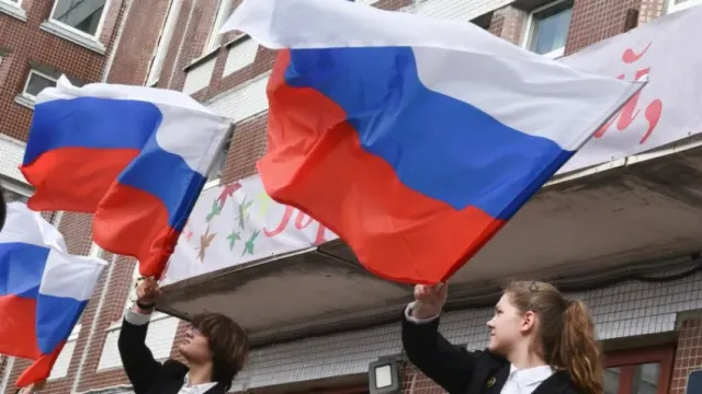 В школах Ивановской области начался учебный год для ста тысяч детей