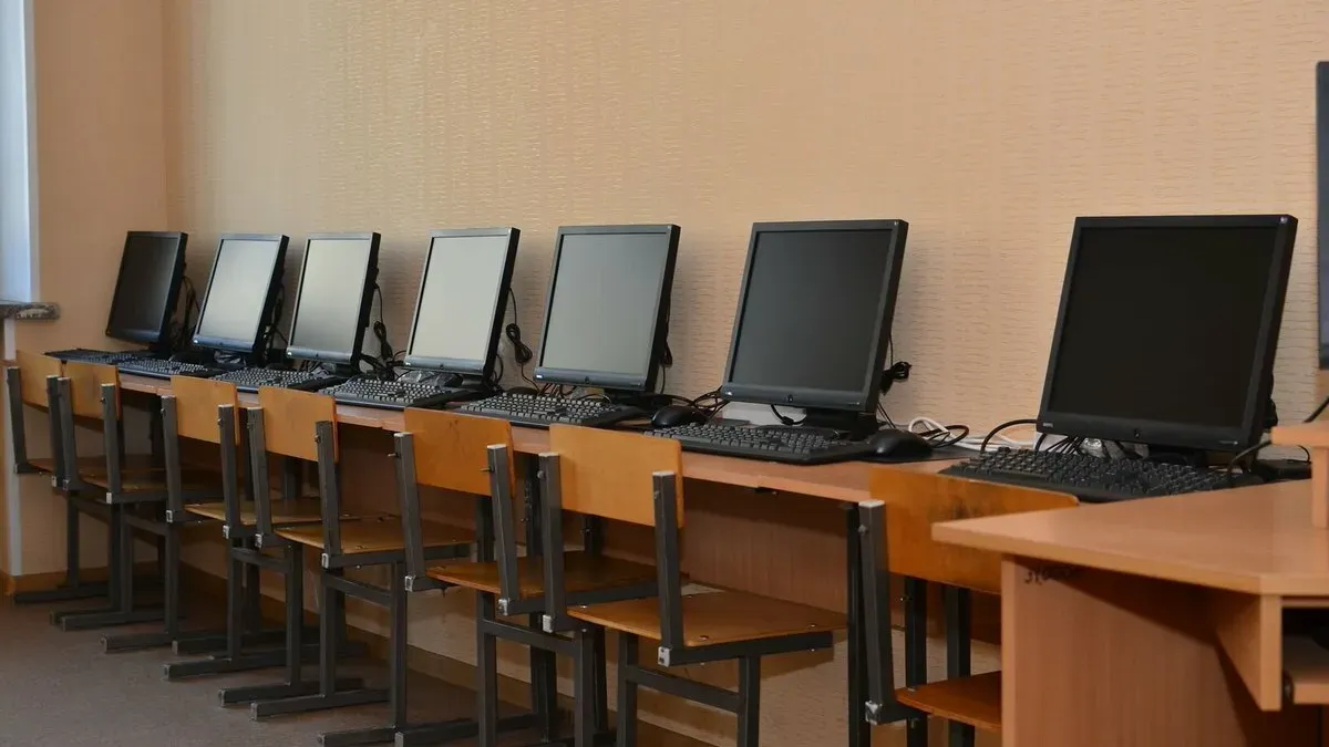 Школы Кинешмы получили новое компьютерное оборудование