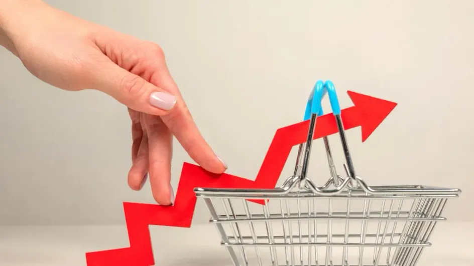 В России могут запретить часто поднимать цены на некоторые продукты