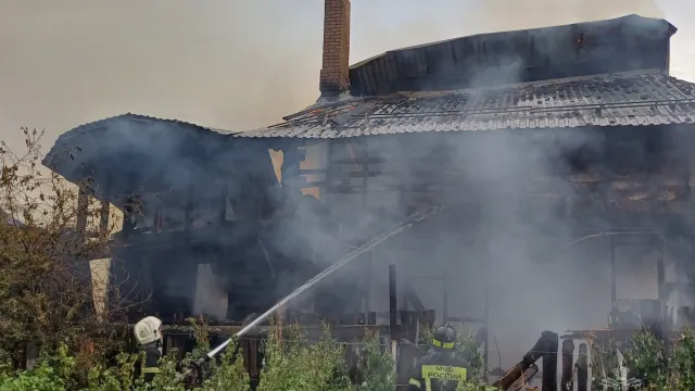 За сутки пожарно-спасательные подразделения 6 раз выезжали на тушение пожаров