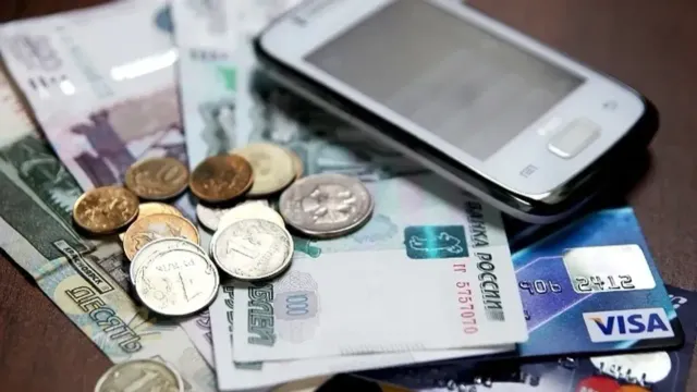 В Иванове жертвой дистанционных мошенников стал банковский работник