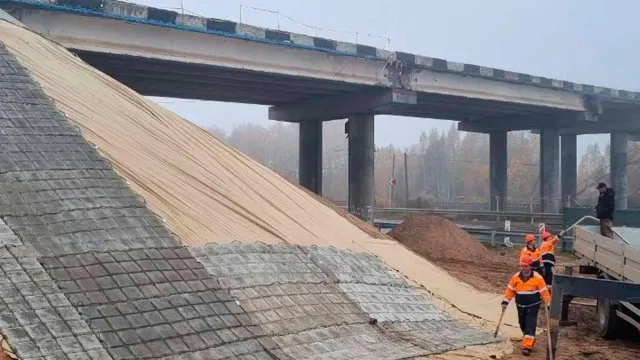 Путепровод на обходе Шуи приводят в нормативное состояние