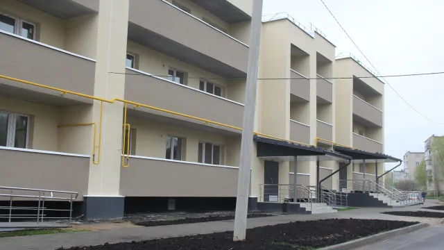 В Родниковском районе жители аварийного жилья получили ключи от новых квартир