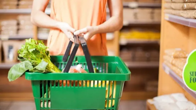 Денег снова станет меньше: Переходим на дешевые продукты!