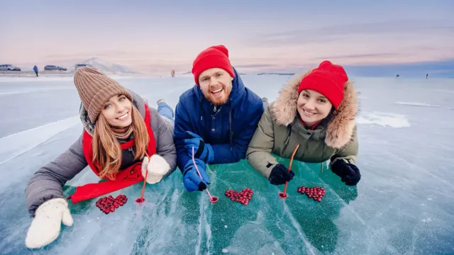 Россия бежит из дома: Что делать на Новый год?