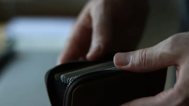 ЗП растет как на дрожжах: Кто в России богатеет?