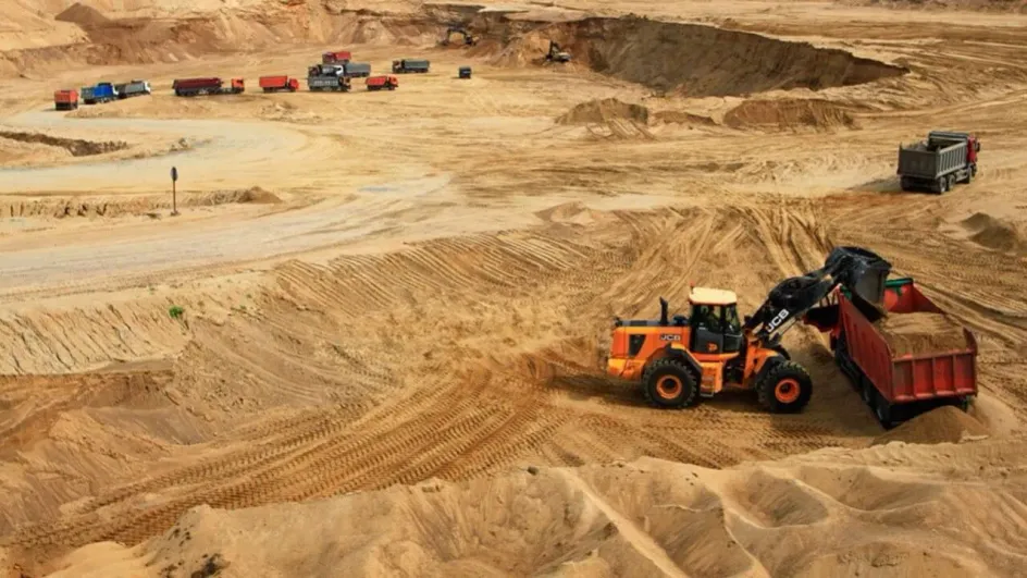 Владелец бизнеса в Ивановской области украл 45 кубометров песка