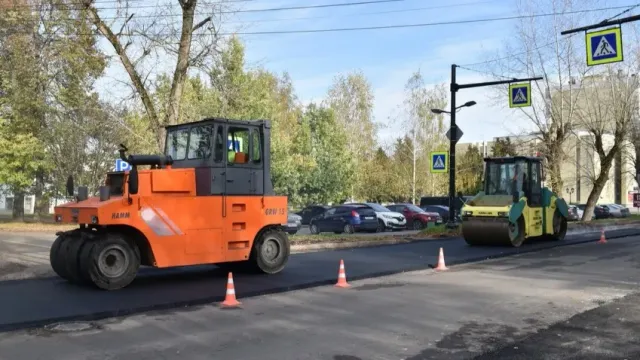 В Кинешме проходят ремонтные работы подъездов и подходов к мосту через Казоху