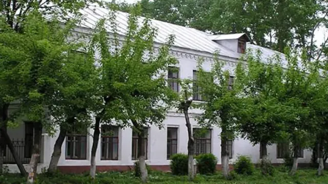 В Старой Вичуге по нацпроекту «Культура» реконструируют детскую школу искусств