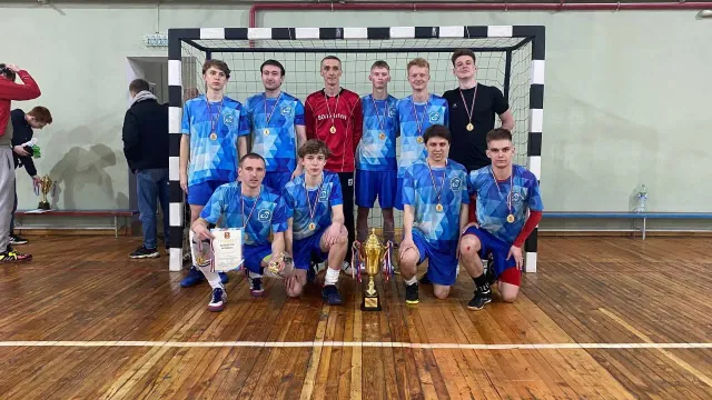 Клуб "Волжанин" одержал победу в чемпионате Вичуги по мини-футболу