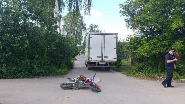 Горячая новость | В Иванове под колесами «ГАЗели» погиб 14-летний мальчик