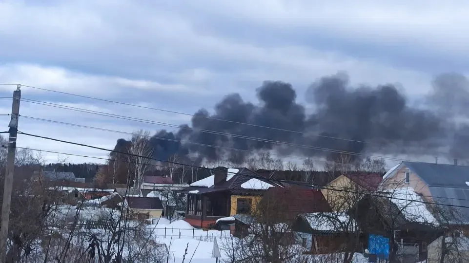 В Ивановской области упал военно-транспортный самолет Ил-76